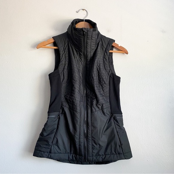 Athleta Sprinter Black Puffer Vest Zip Up Sport Running Hiker Outdoor Gorpcore - Picture 6 of 8